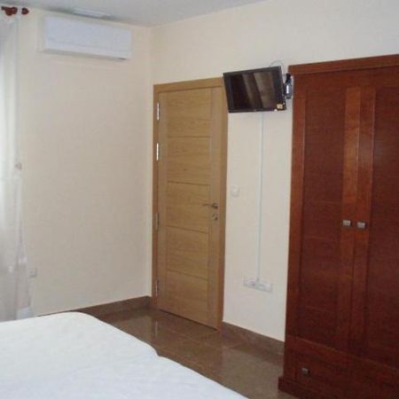 Hostal El Altozano Montánchez Eksteriør bilde